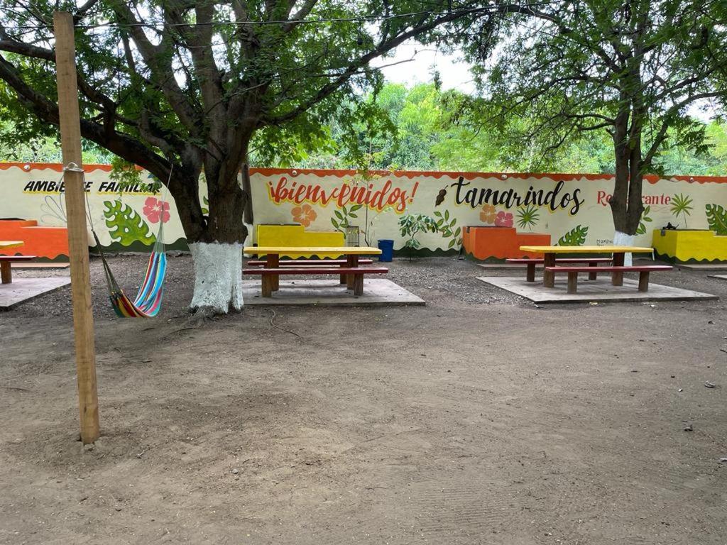 Hotel Tamarindos Zihuatanejo Dış mekan fotoğraf